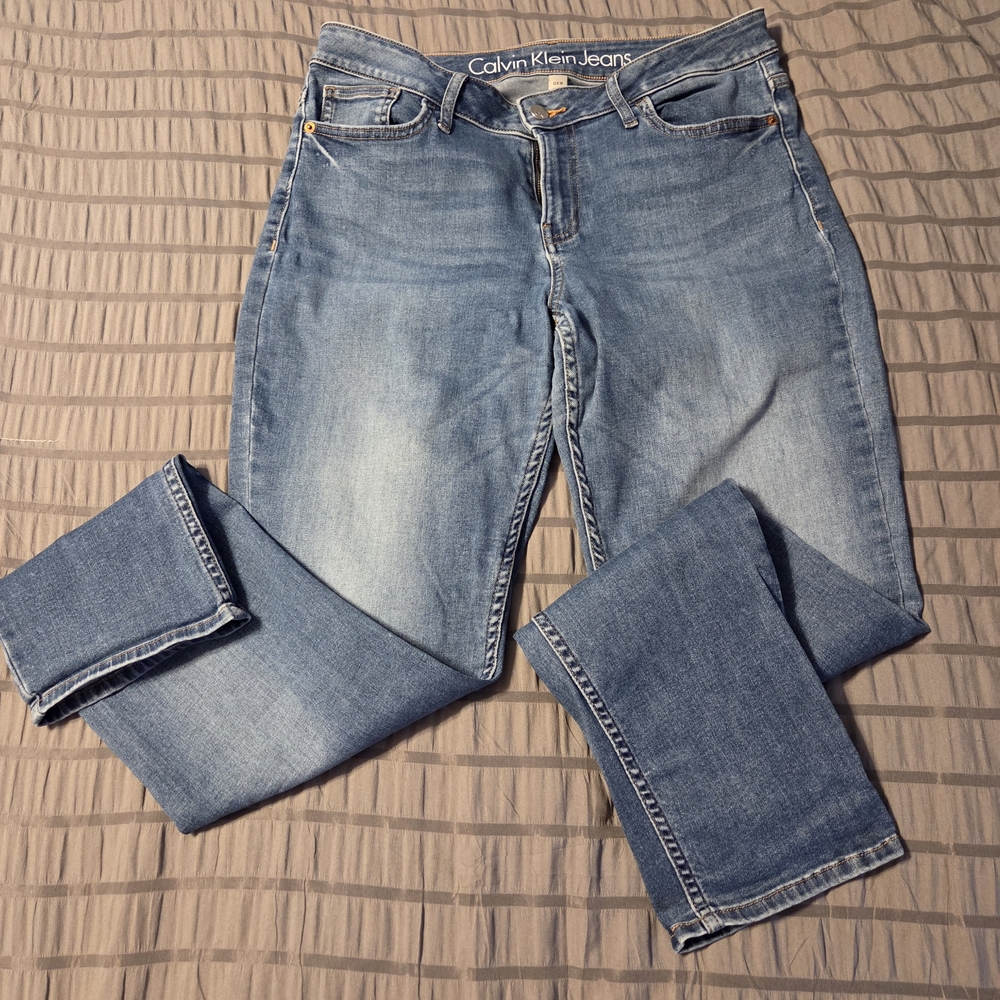 Calvin Klein Women's Denim Straight Leg Jeans
